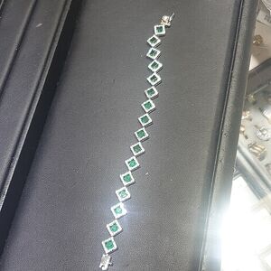 Emerald sterling silver bracelet